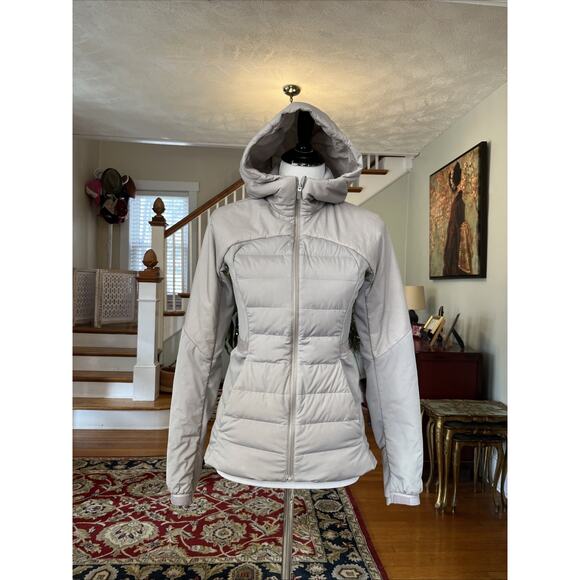 Lululemon Down for it All Puffer Hooded Jacket Womens Size 6 Two Tone Gray S - Picture 2 of 16